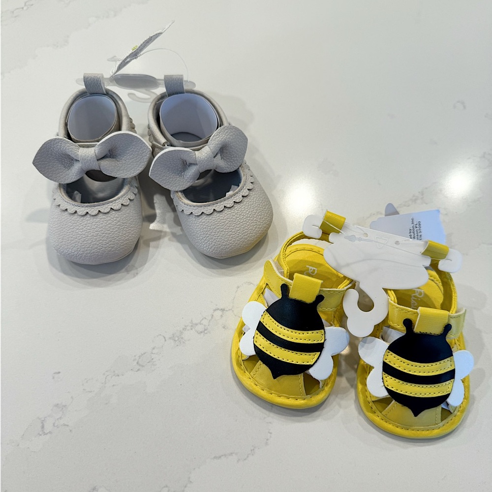 New baby girls shoes